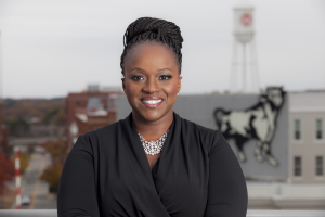 professional headshot of Carliss Chatman
