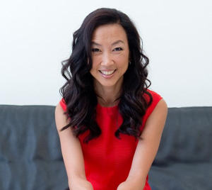 professional headshot of Jennifer Lee