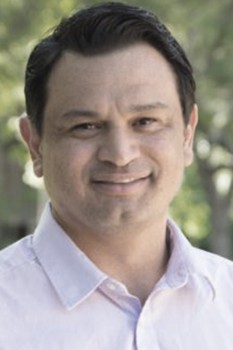 professional headshot of Randall Akee