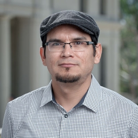 professional headshot of Jesse Mora
